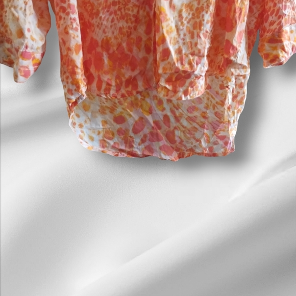 Gloria Vanderbilt Sheer Tapered Animal Print Tunic Blouse - Picture 3 of 5